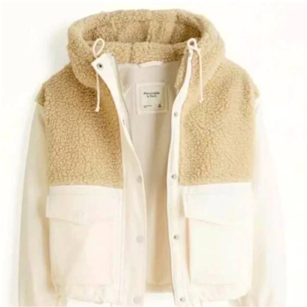 Abercrombie & Fitch Cropped Winterized Traveler Jacket XL NWT